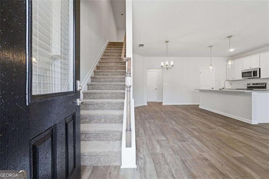 Spacious, unfurnished interior of a new home in Parkway James, Snellville (Image 27).