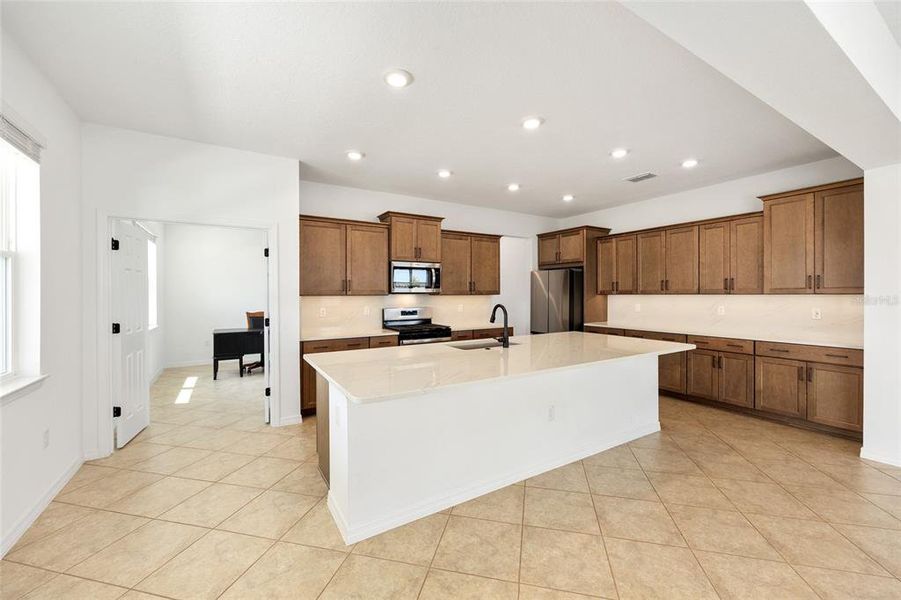 Furnished interior view inside a new home in Calesa Township, Ocala (Image 18). Furnished interior view inside a new home in Calesa Township, Ocala (Image 18).