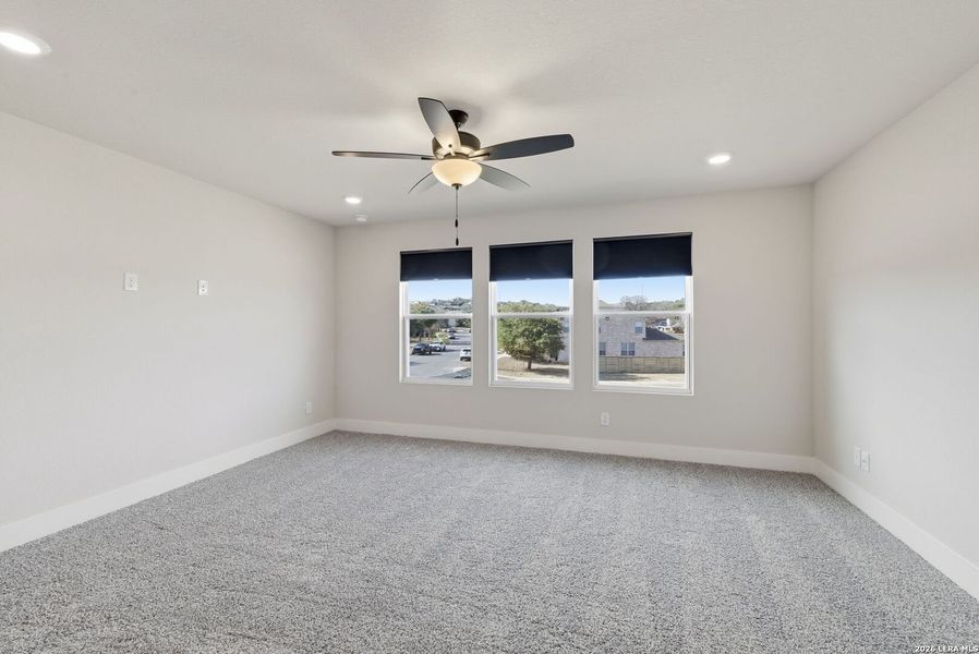 Spacious, unfurnished interior of a new home in Skybrooke, Live Oak (Image 12).