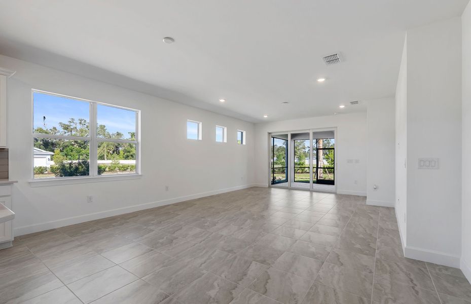 Spacious, unfurnished interior of a new home in Legacy Groves, Nokomis (Image 13).