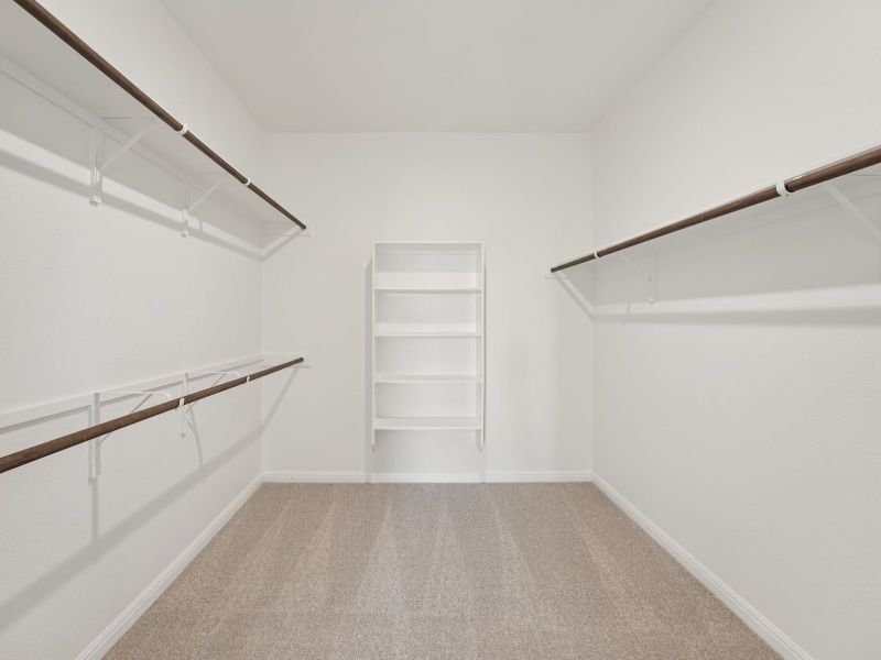 Spacious, unfurnished interior of a new home in Prairie Winds - Executive Collection, Hutto (Image 14).