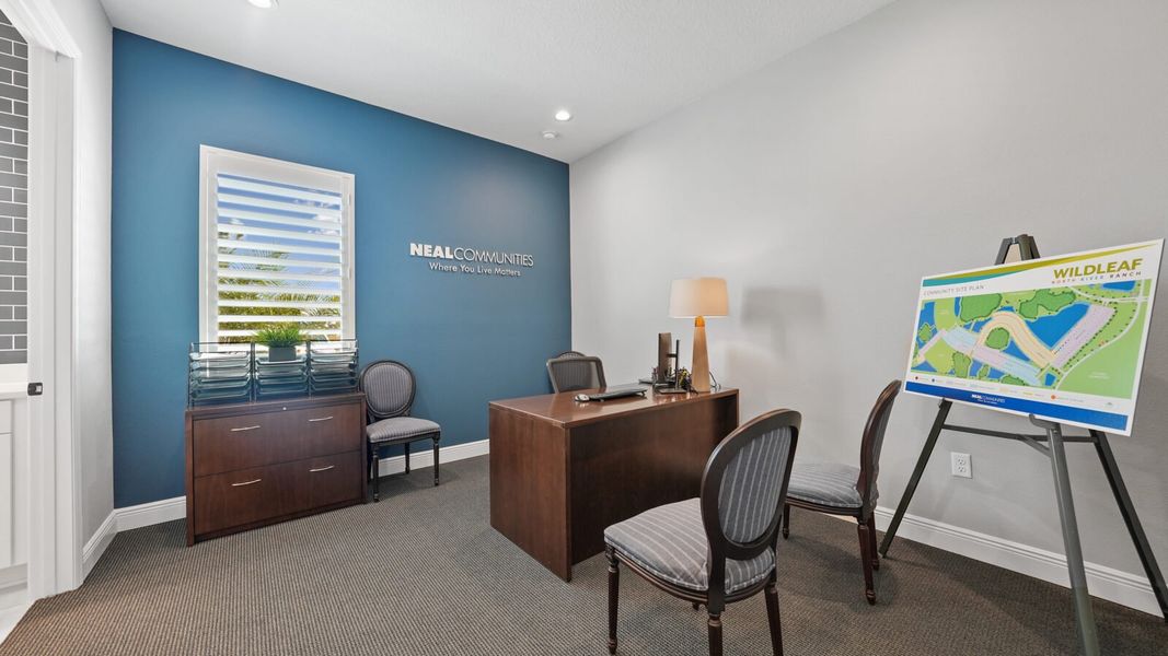 Representative furnished interior of a home built from the Sea Mist by Neal Communities in Vistera of Venice, Venice (Image 20).