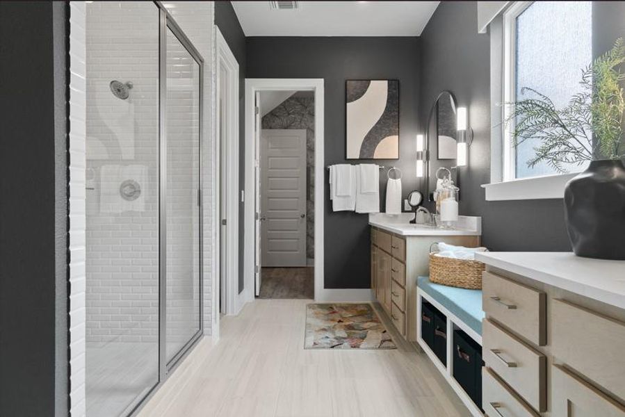 **PHOTO REPRESENTATIVE OF FLOORPLAN ONLY** **PHOTO REPRESENTATIVE OF FLOORPLAN ONLY**