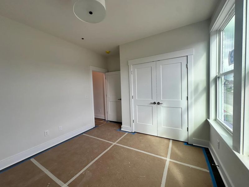 The Ballar A Bedroom 3