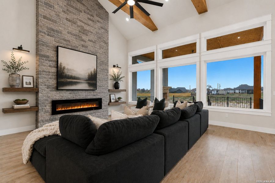 Furnished interior view inside a new home in , La Vernia (Image 7).