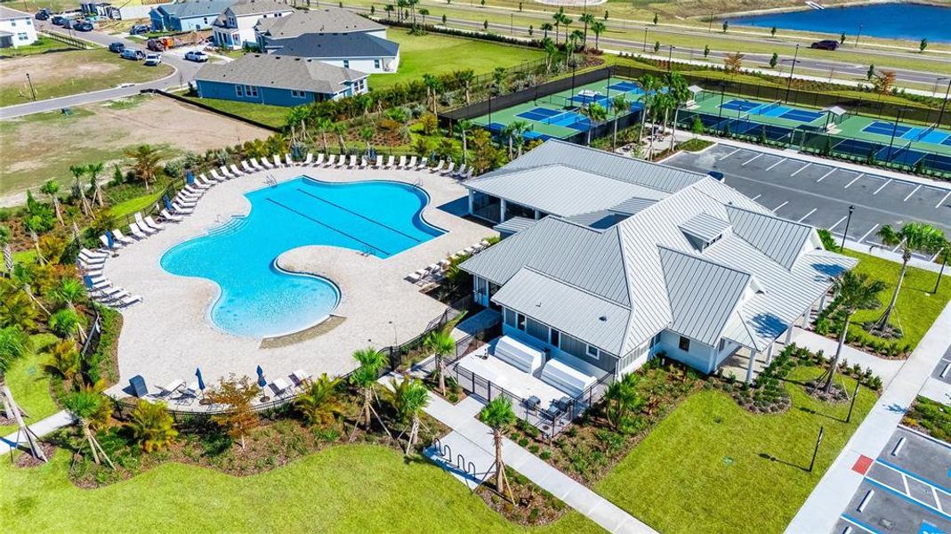 Community amenities in , Apollo Beach (Image 57).