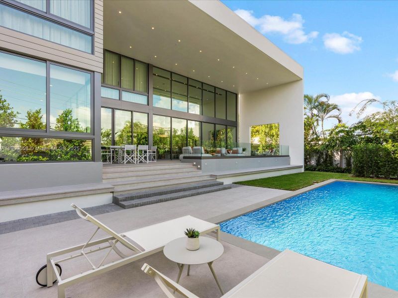 Exterior details and patio area of a home in , Miami Shores (Image 34).