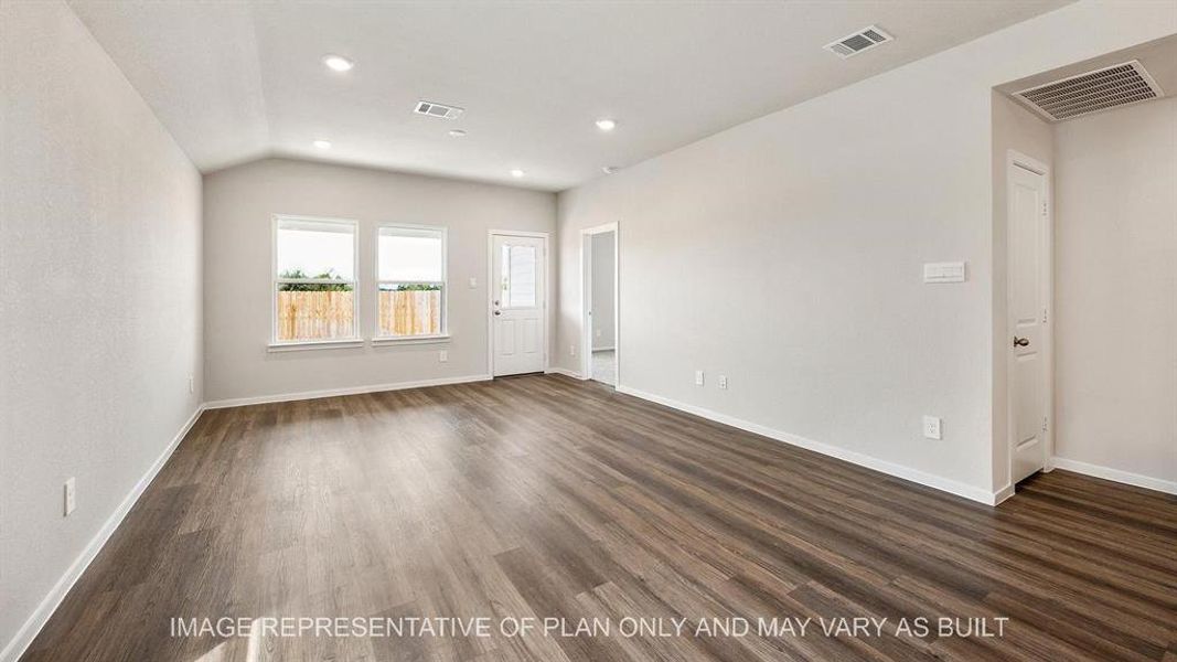 Spacious, unfurnished interior of a new home in Midtown Reserve, College Station (Image 5).