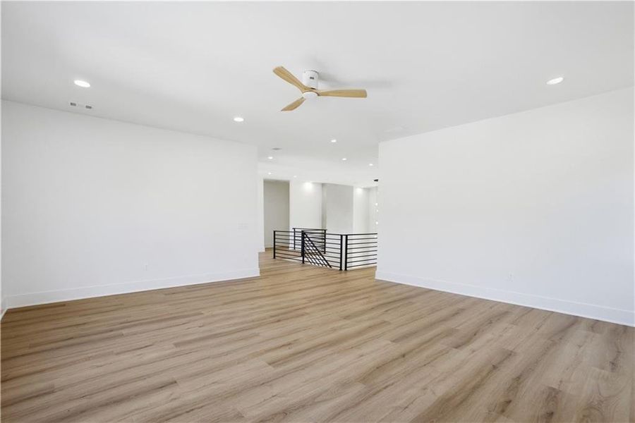 Spacious, unfurnished interior of a new home in , Duluth (Image 63).