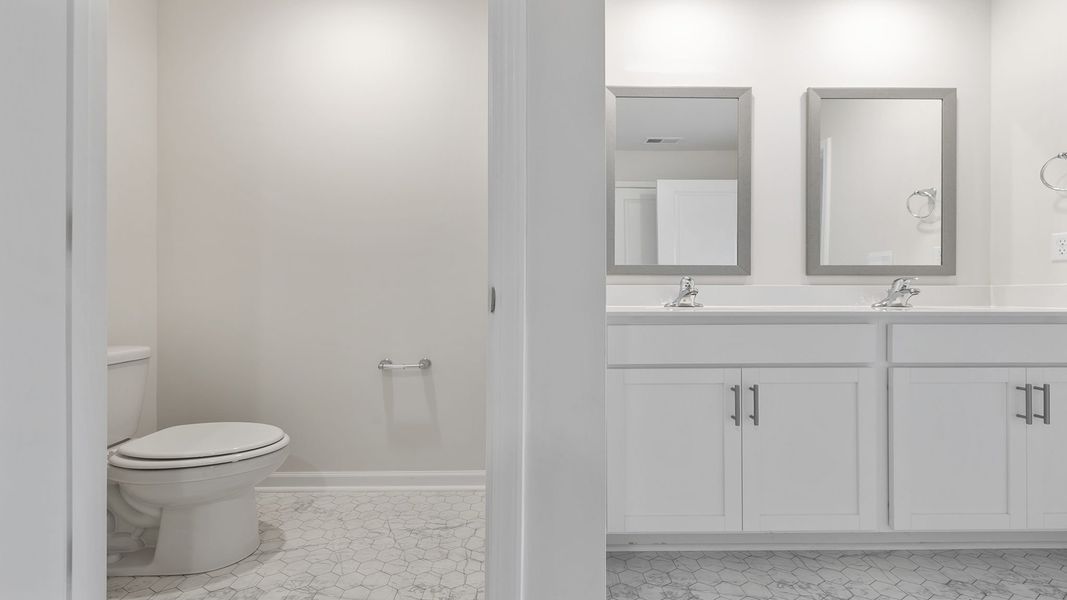 Image 32 of a home in Cascade Point.