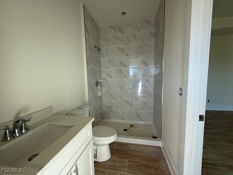 Furnished interior view inside a new home in Cape Coral, Cape Coral (Image 5). Furnished interior view inside a new home in Cape Coral, Cape Coral (Image 5).