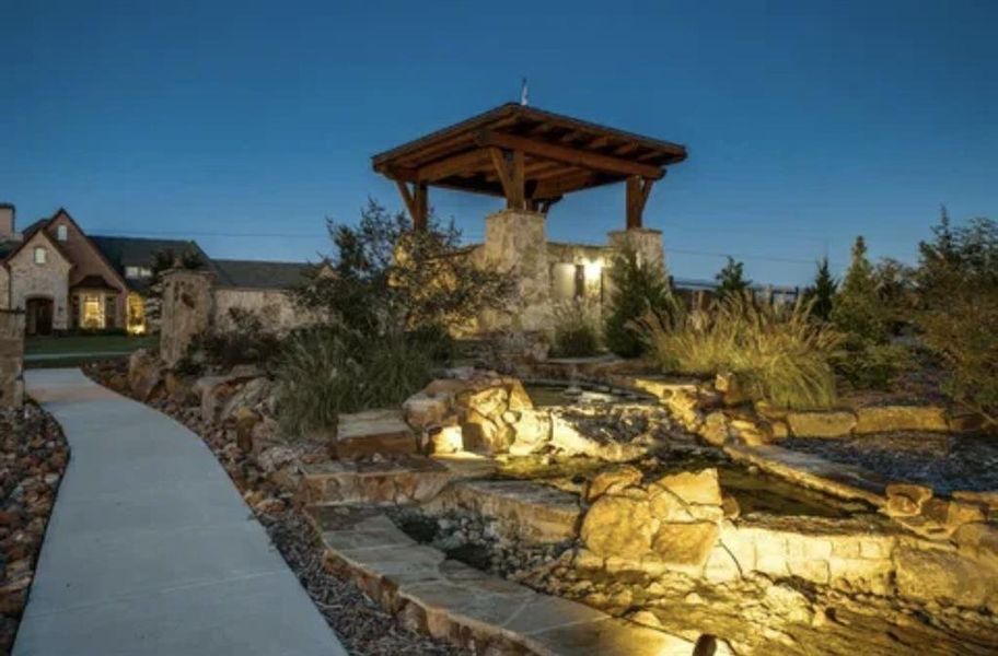 Community amenities in , Heath (Image 5).