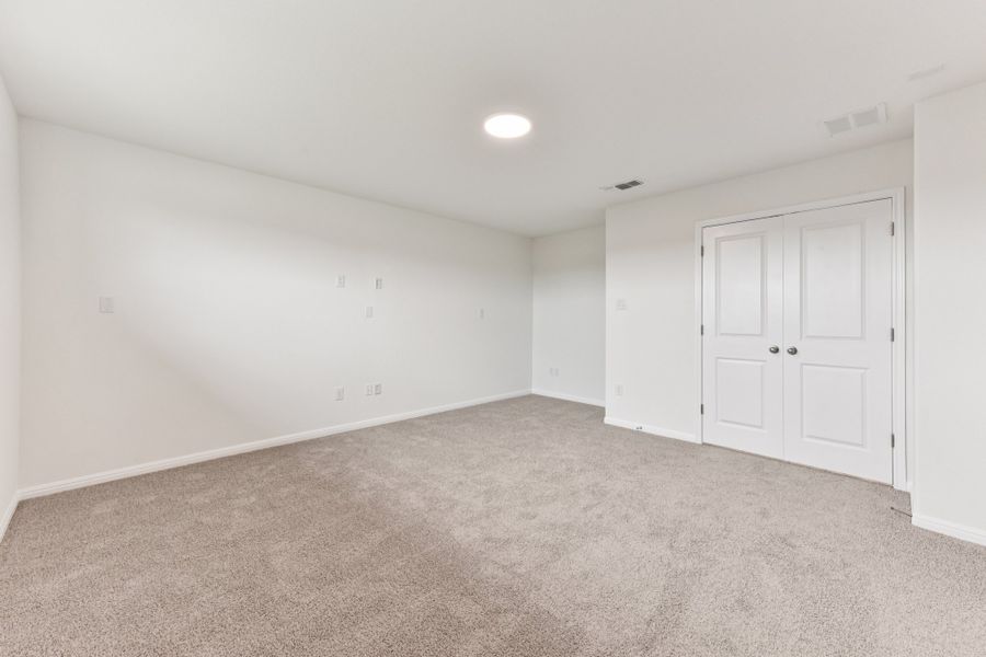 Spacious, unfurnished interior of a new home in Crosswinds, Kyle (Image 23). Spacious, unfurnished interior of a new home in Crosswinds, Kyle (Image 23).