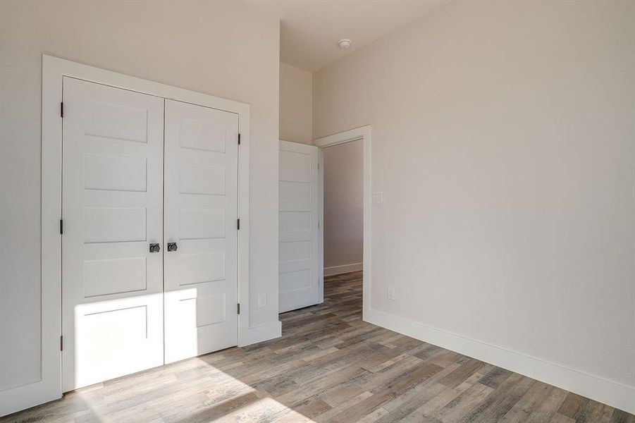 Spacious, unfurnished interior of a new home in , Granbury (Image 21). Spacious, unfurnished interior of a new home in , Granbury (Image 21).