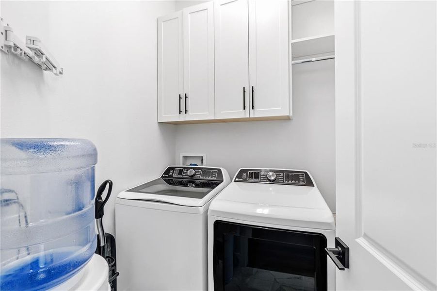 Close-up of interior finishes inside a home in Emerald Landing at Waterside at Lakewood Ranch – Cottage Series, Sarasota (Image 21). Close-up of interior finishes inside a home in Emerald Landing at Waterside at Lakewood Ranch – Cottage Series, Sarasota (Image 21).