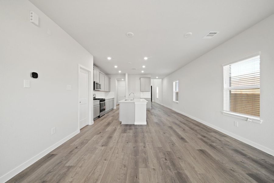 Spacious, unfurnished interior of a new home in River Ranch Trails, Dayton (Image 24). Spacious, unfurnished interior of a new home in River Ranch Trails, Dayton (Image 24).