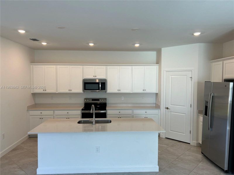 Furnished interior view inside a new home in , Lehigh Acres (Image 4).