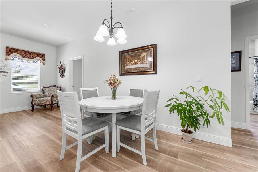 Furnished interior view inside a new home in , Ocala (Image 7).