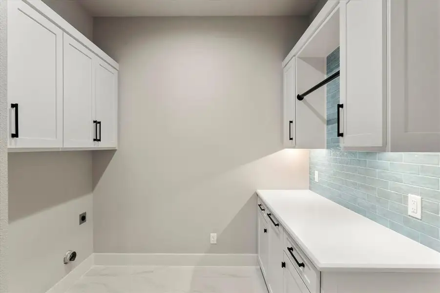 Furnished interior view inside a new home in , Tool (Image 14).