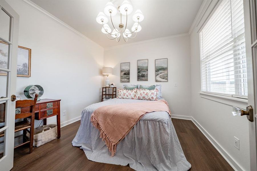 Guest room/office/bedroom (floor 1)