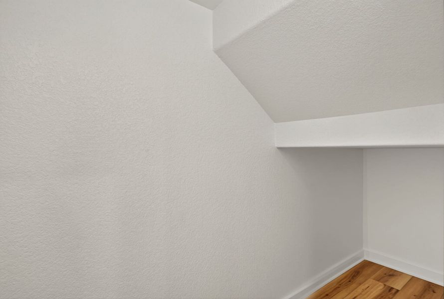 Spacious, unfurnished interior of a new home in Lariat, Liberty Hill (Image 35).