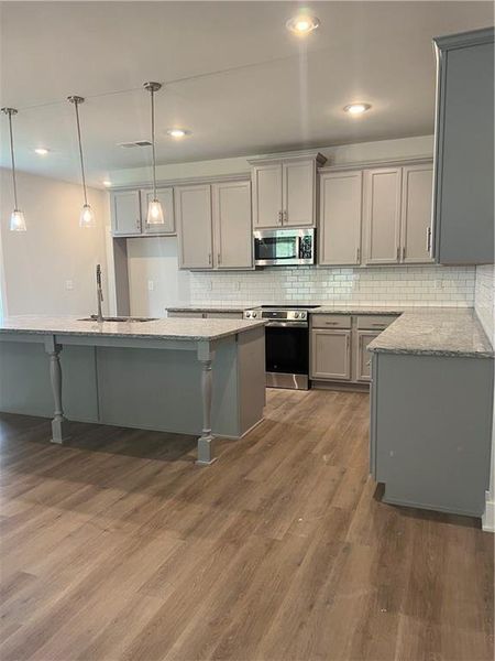 Furnished interior view inside a new home in , Gainesville (Image 47). Furnished interior view inside a new home in , Gainesville (Image 47).