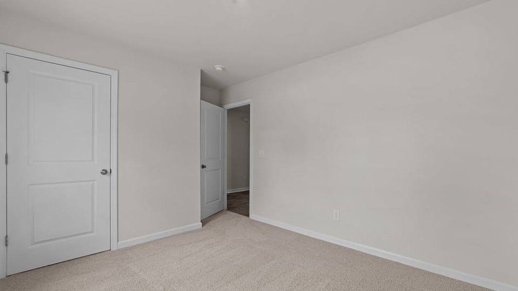Spacious, unfurnished interior of a new home in Aspen Place, Thomasville (Image 15).
