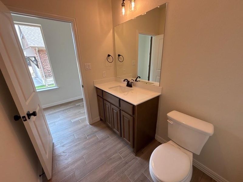 Furnished interior view inside a new home in Waterford Park, Weatherford (Image 6).