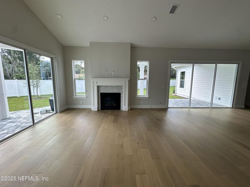 Spacious, unfurnished interior of a new home in , St. Augustine (Image 22).