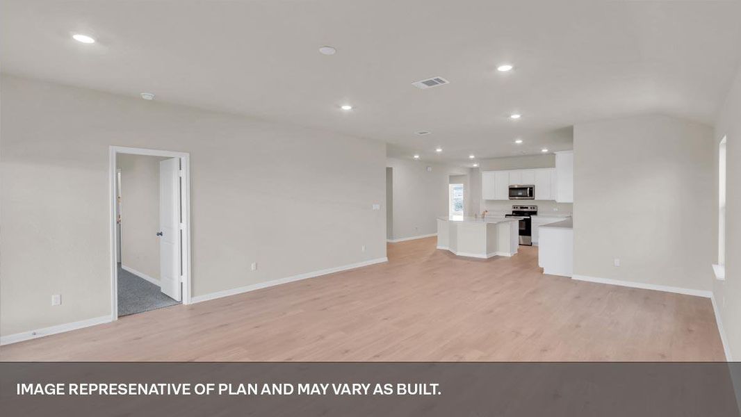 Spacious, unfurnished interior of a new home in Thunder Rock, Marble Falls (Image 14). Spacious, unfurnished interior of a new home in Thunder Rock, Marble Falls (Image 14).