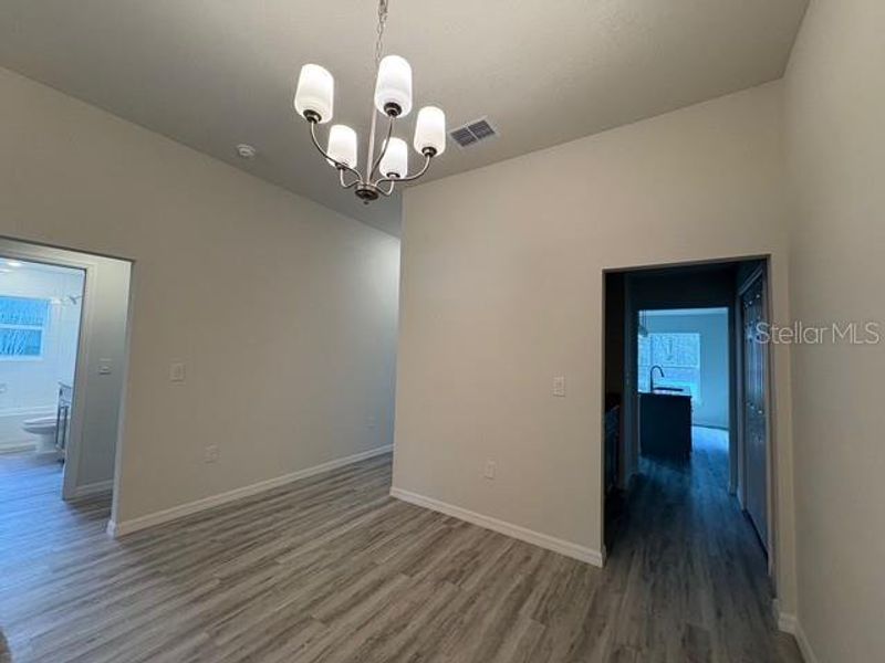 Spacious, unfurnished interior of a new home in , Ocala (Image 15).