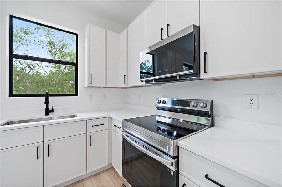 Furnished interior view inside a new home in , North Port (Image 12).