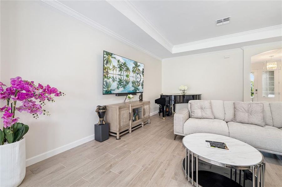 Furnished interior view inside a new home in , Bradenton (Image 28).