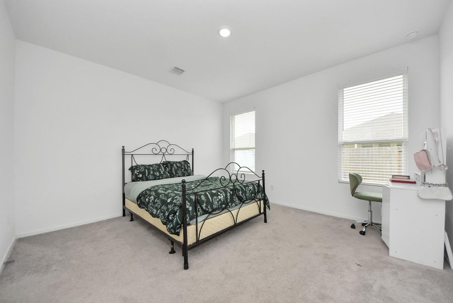 Furnished interior view inside a new home in , Katy (Image 8).