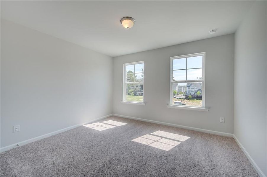 Spacious, unfurnished interior of a new home in Langley Overlook, Loganville (Image 22).