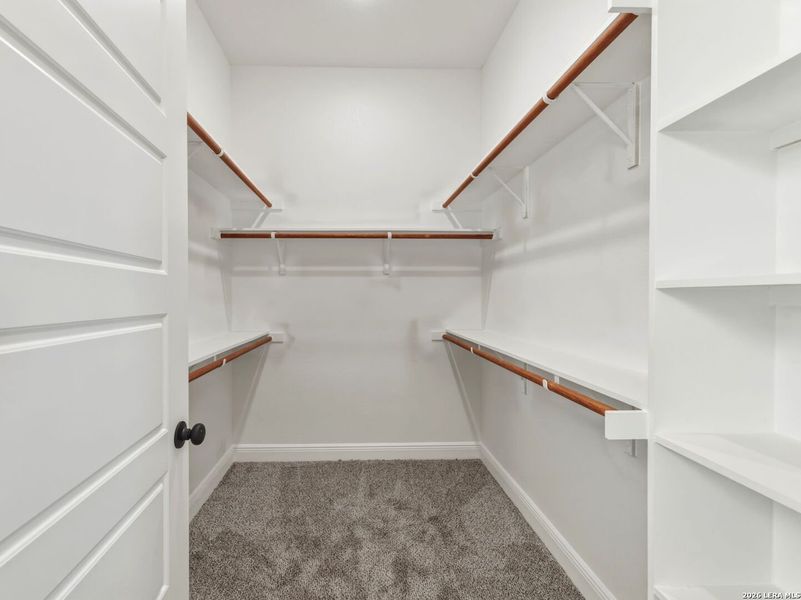 Spacious, unfurnished interior of a new home in , Lytle (Image 38).