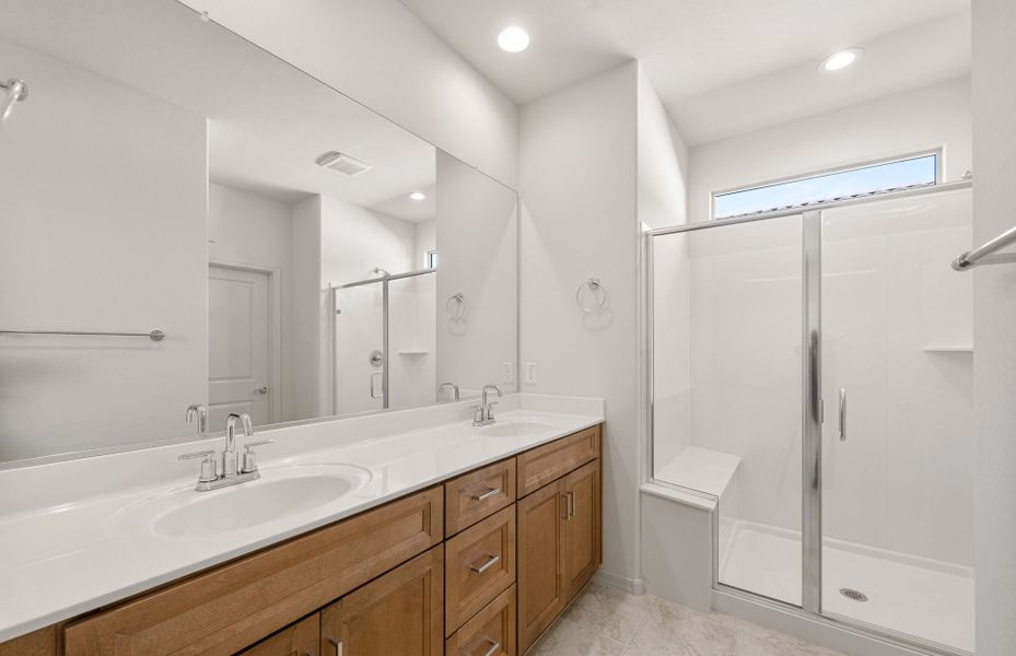 Furnished interior view inside a new home in Alamar, Avondale (Image 9).