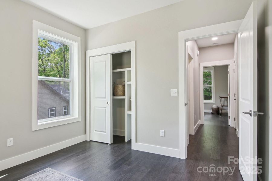 Spacious, unfurnished interior of a new home in , Maggie Valley (Image 26).