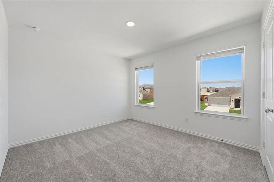 2609 Glacier Road ~ Ready Now