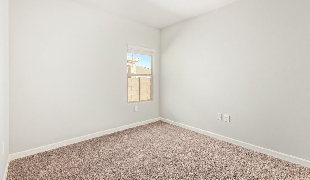 Spacious, unfurnished interior of a new home in Sycamore Vista, Vail (Image 31).