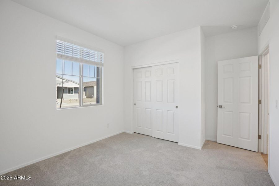 14-web-or-mls-W Bowker St-S1212-014