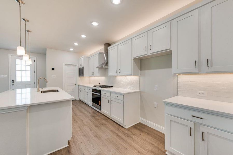 Furnished interior view inside a new home in Bayside, Rowlett (Image 15).