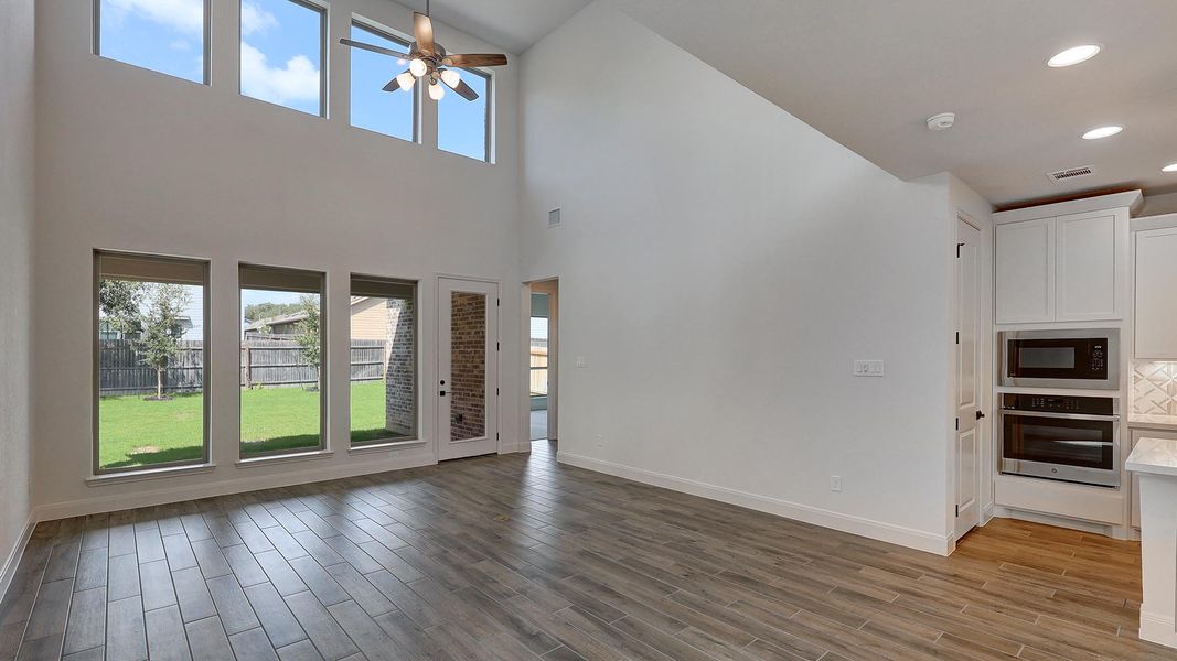 Spacious, unfurnished interior of a new home in Kallison Ranch, San Antonio (Image 23).