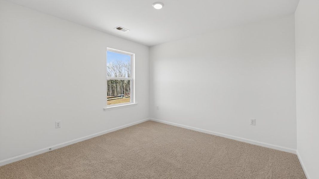 Spacious, unfurnished interior of a new home in Laurel Oaks, Sanford (Image 24). Spacious, unfurnished interior of a new home in Laurel Oaks, Sanford (Image 24).