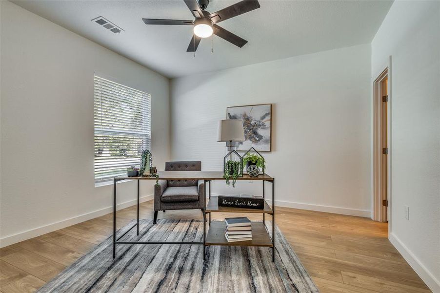 These photos are of 504 S OConnor. Please note that the buyer can make selections for items such as cabinets, faucets, tile, countertops, and other finishes. These photos are of 504 S OConnor. Please note that the buyer can make selections for items such as cabinets, faucets, tile, countertops, and other finishes.