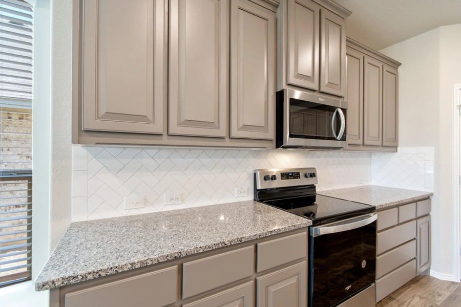 Kitchen | Concept 2870 at Chisholm Hills in Cleburne, TX by Landsea Homes