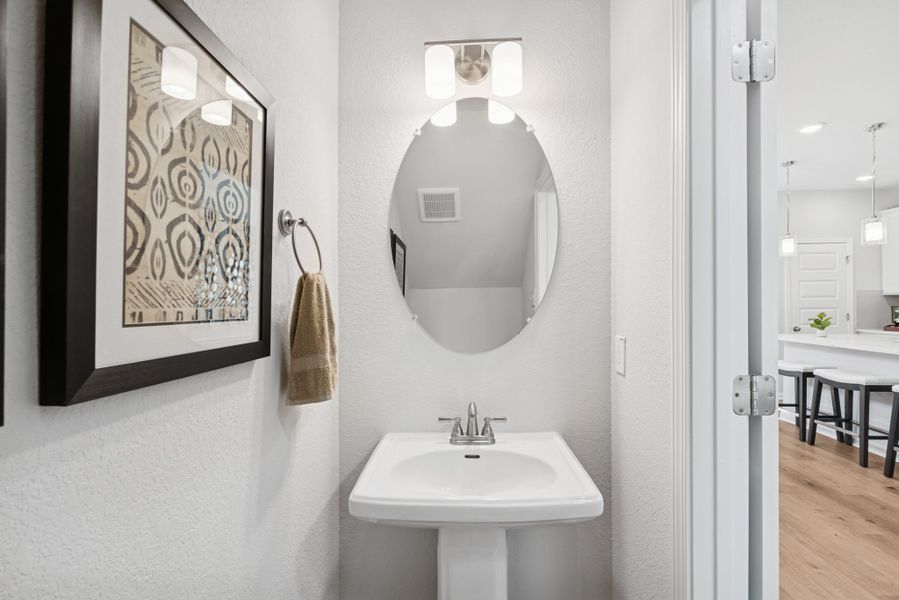 The Robin II- Powder Room