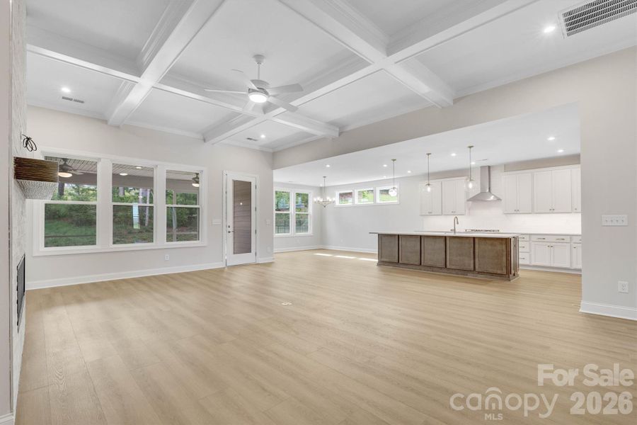 Spacious, unfurnished interior of a new home in , Charlotte (Image 25).