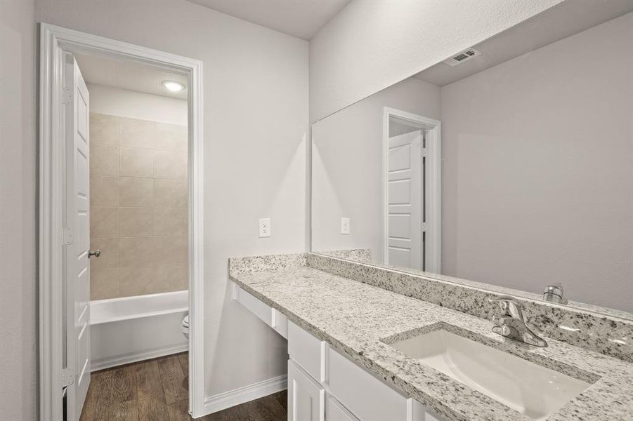 Furnished interior view inside a new home in Rocky Creek Crossing, Fort Worth (Image 5). Furnished interior view inside a new home in Rocky Creek Crossing, Fort Worth (Image 5).