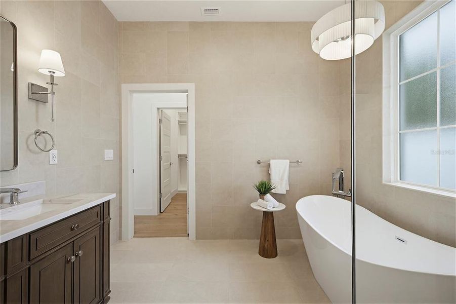 Furnished interior view inside a new home in , Winter Park (Image 45).